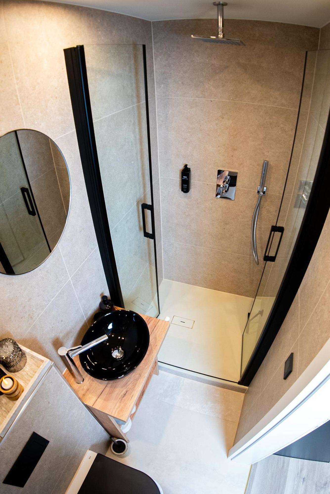 Angelinas Service Apartment 1 Oberhausen  Extérieur photo